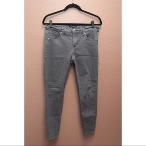 GRAY SKINNY JEANS